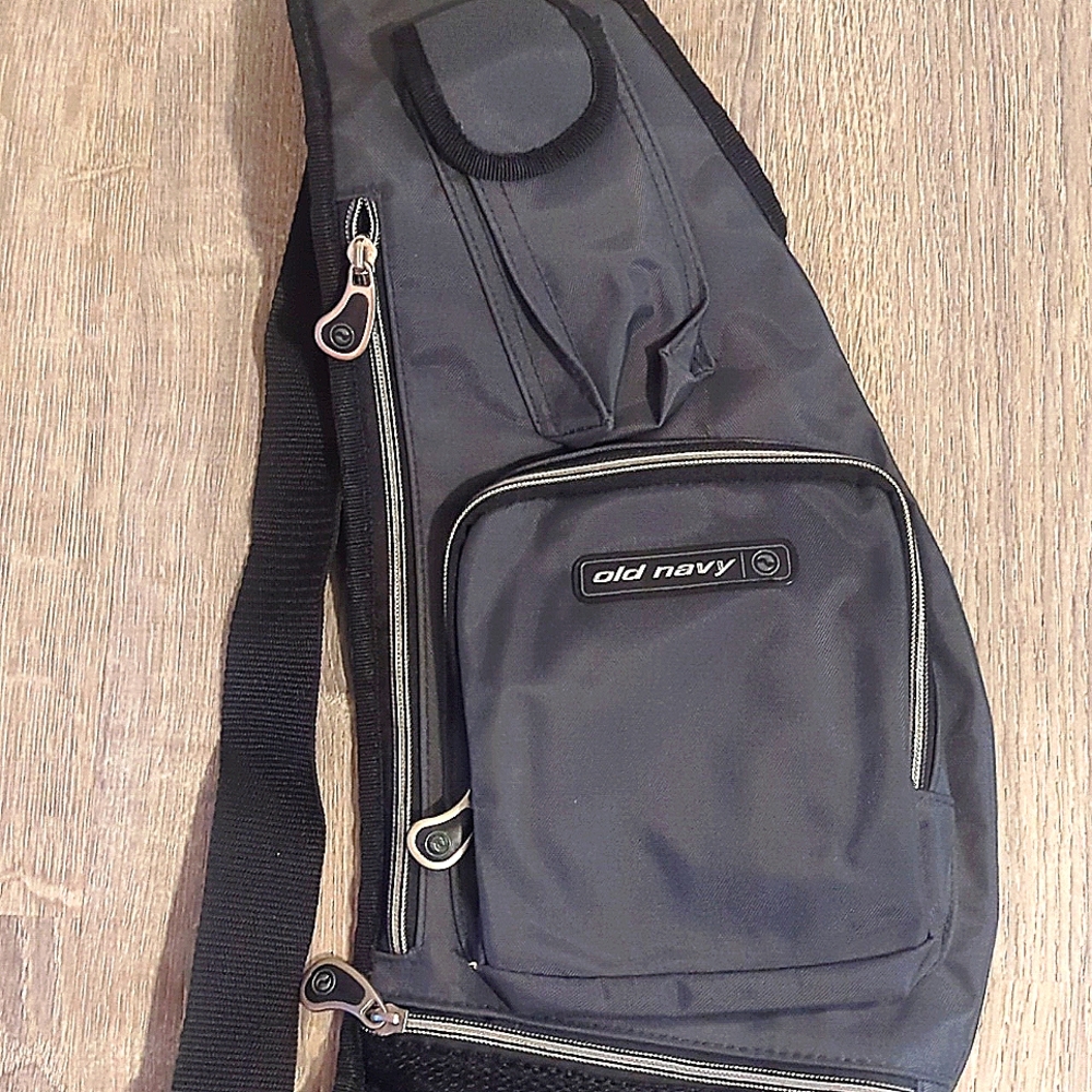 Old Navy Sling Crossbody Bag